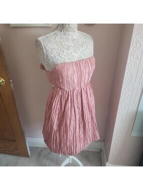 LKNW LPA pink crinkle strapless fun unique dress M